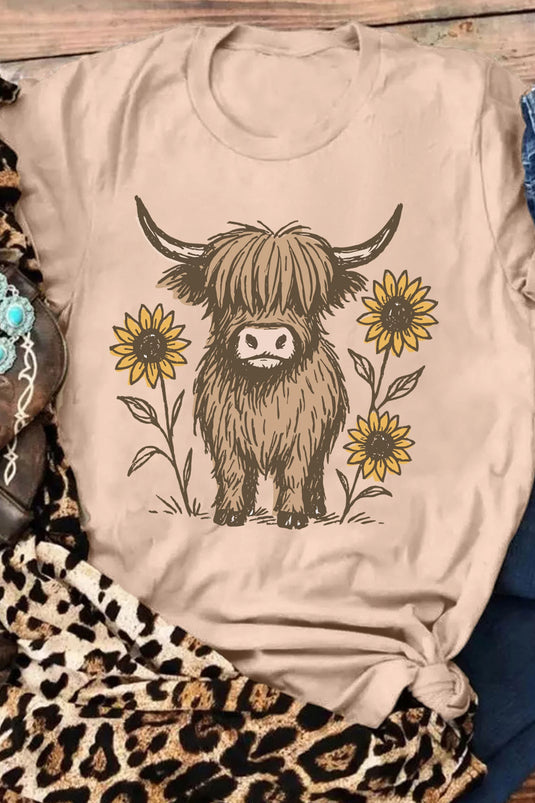 DLLS1006 - Ladies Khaki Western Print Highland Cow Graphic T-Shirt