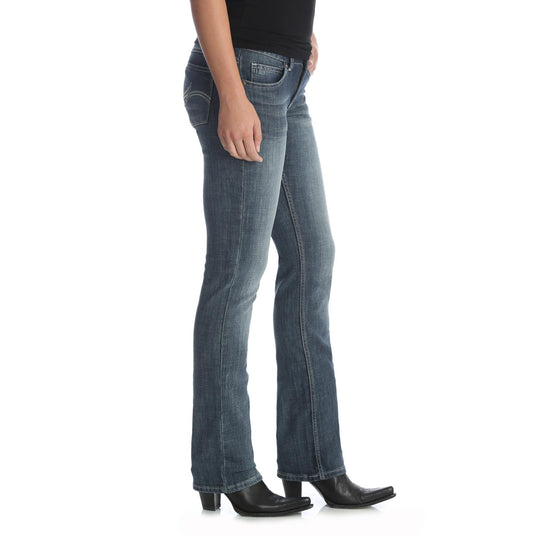 09MWTMS - Wrangler Women's Straight Leg Jean in MS Wash