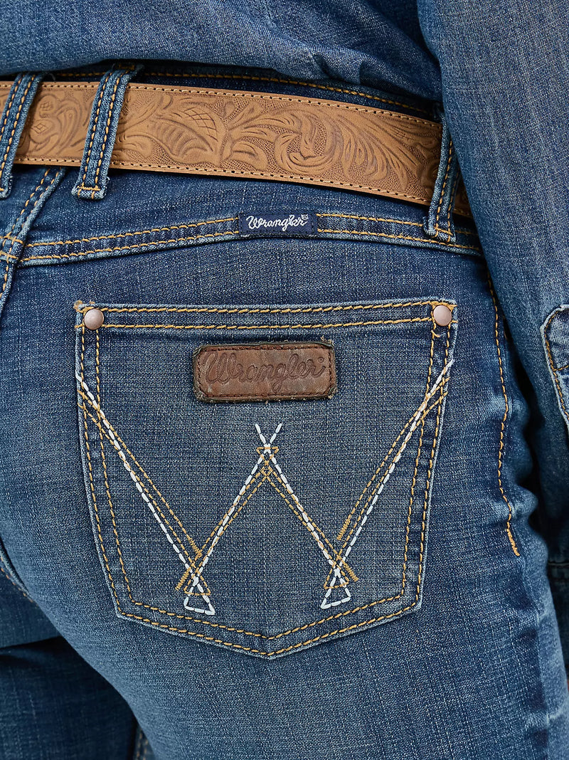 Load image into Gallery viewer, 1009MWZMS - Women's Wrangler Retro® Mae Mid Rise Bootcut Jean
