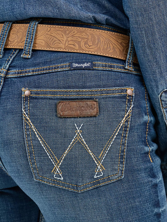 1009MWZMS - Women's Wrangler Retro® Mae Mid Rise Bootcut Jean