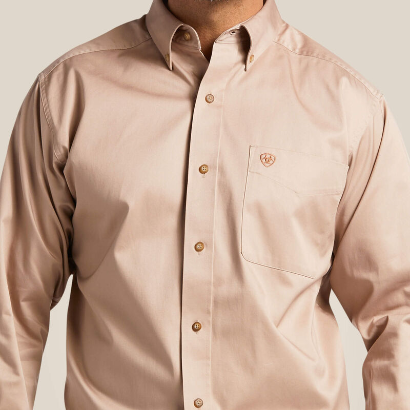 Load image into Gallery viewer, 10000505 - Ariat Men's Solid Twill Classic Fit Shirt
