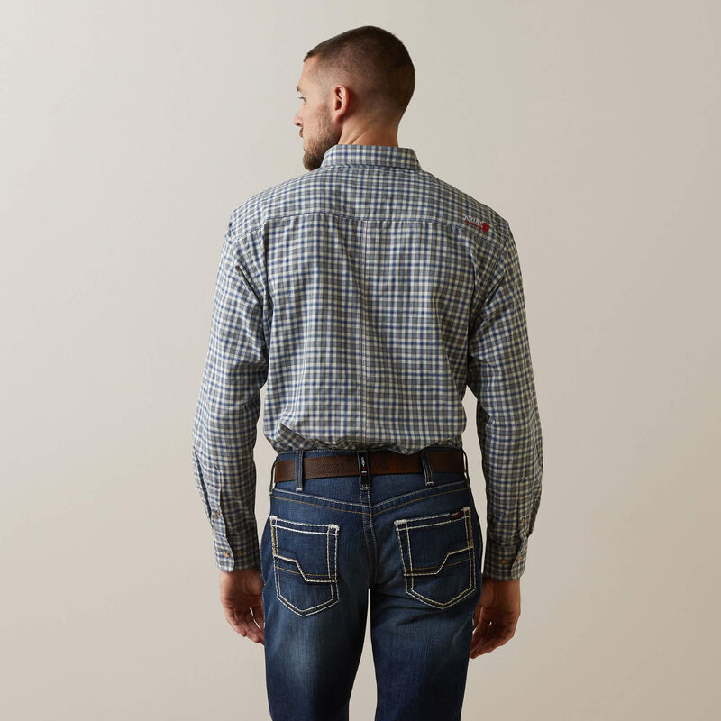 Load image into Gallery viewer, 10043545 - Ariat FR Plaid Featherlight Work Shirt
