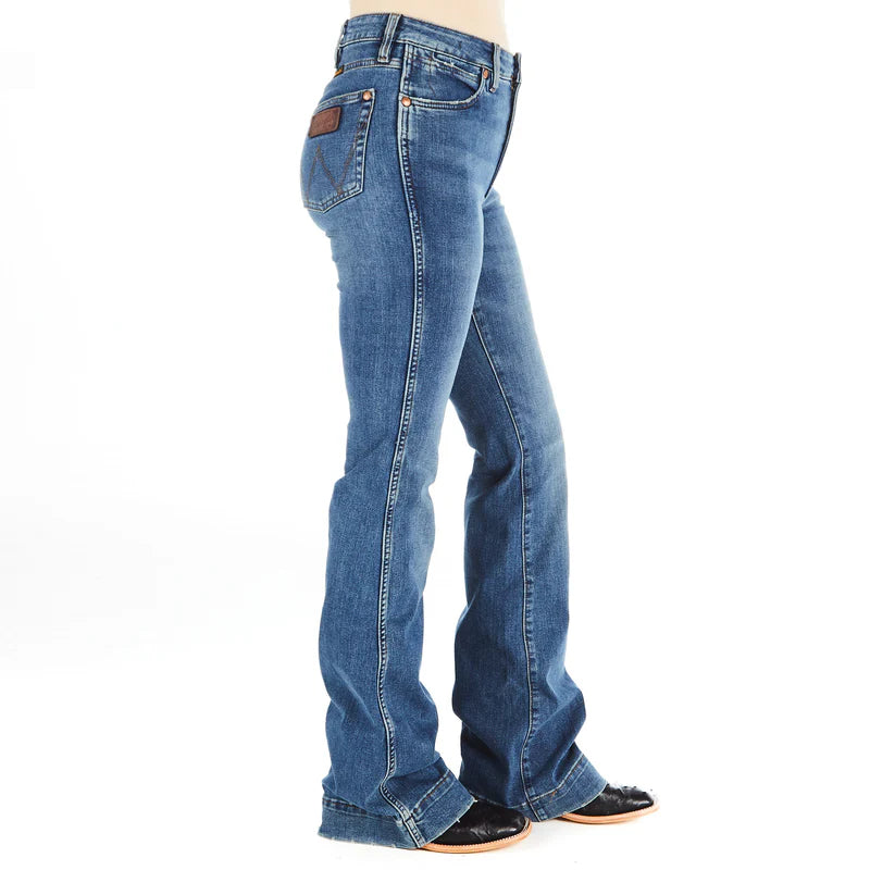 Load image into Gallery viewer, 1011MPESY - Women's Wrangler Retro High Rise Bailey Trouser
