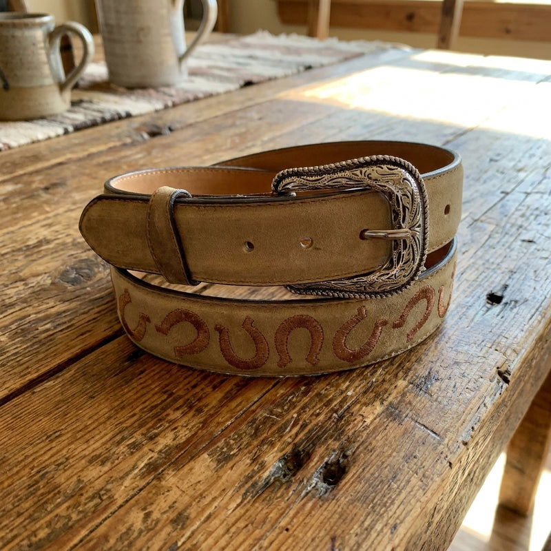 Load image into Gallery viewer, B27 - RockinLeather Brown Belt with Horseshoe Stitching
