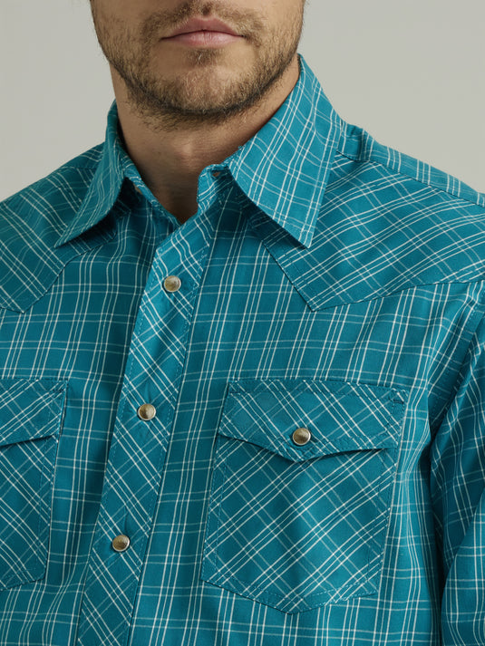 112330525 - Wrangler® 20X® Competition Advanced Comfort Long Sleeve Shirt - Classic Fit - Teal