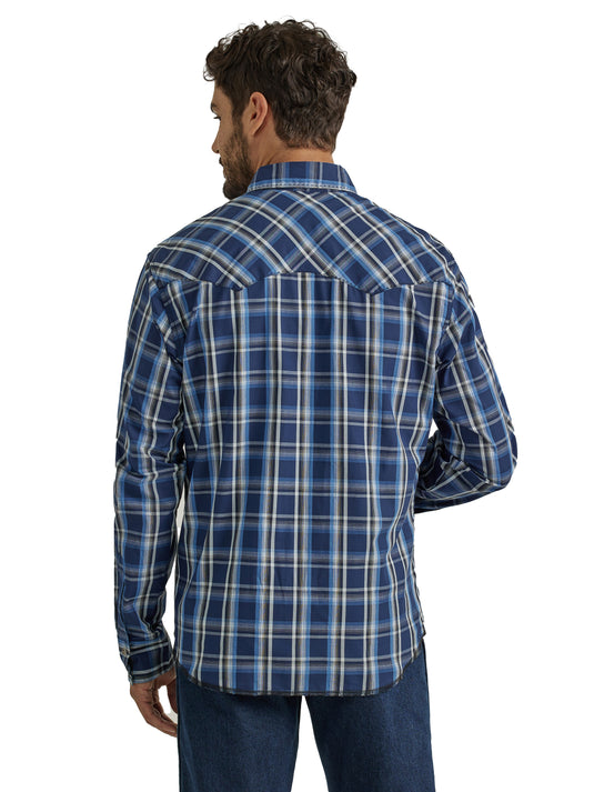 112337990 - Wrangler Men's Long Sleeve Fashion Western Snap Plaid Shirt In Berry Blue