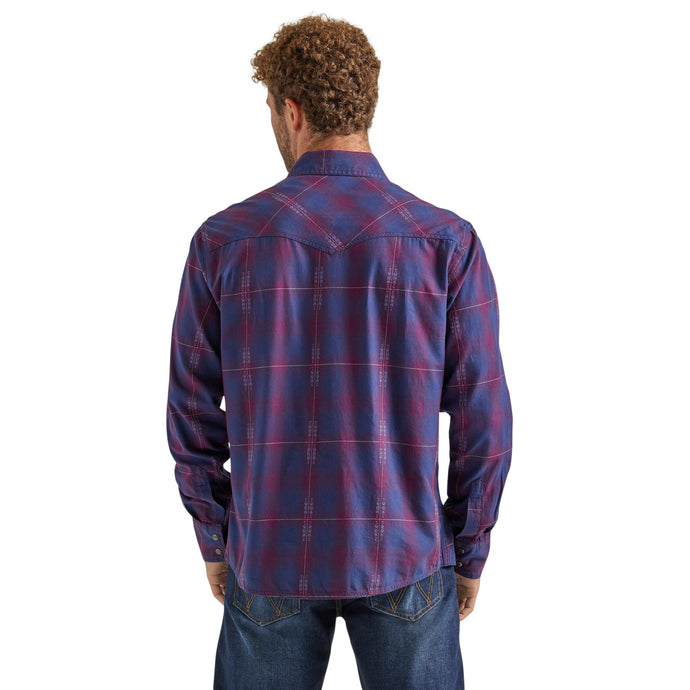 112338150 - Wrangler Retro® Premium Long Sleeve Snap Shirt - Modern Fit - Navy/Midnight Blue