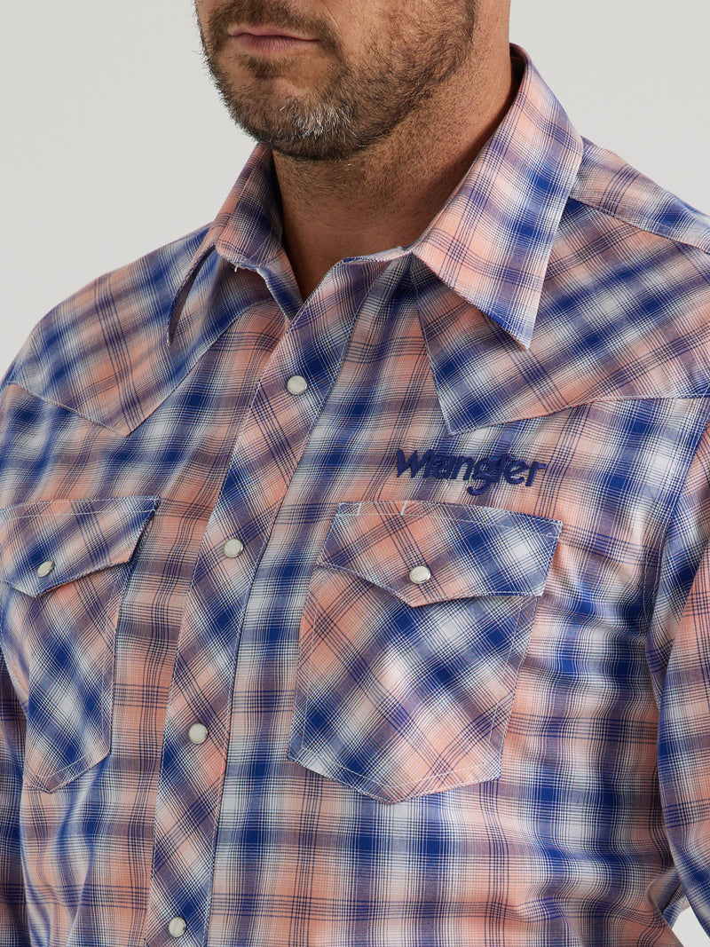 Load image into Gallery viewer, 112346223 - Wrangler® Long Sleeve Logo Shirt - Multi
