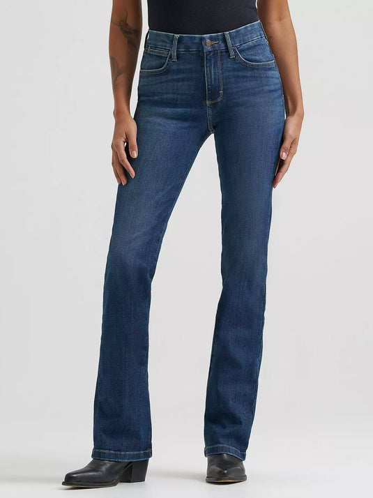 112359277 - Women's Wrangler BESPOKE High Rise Bootcut Jean