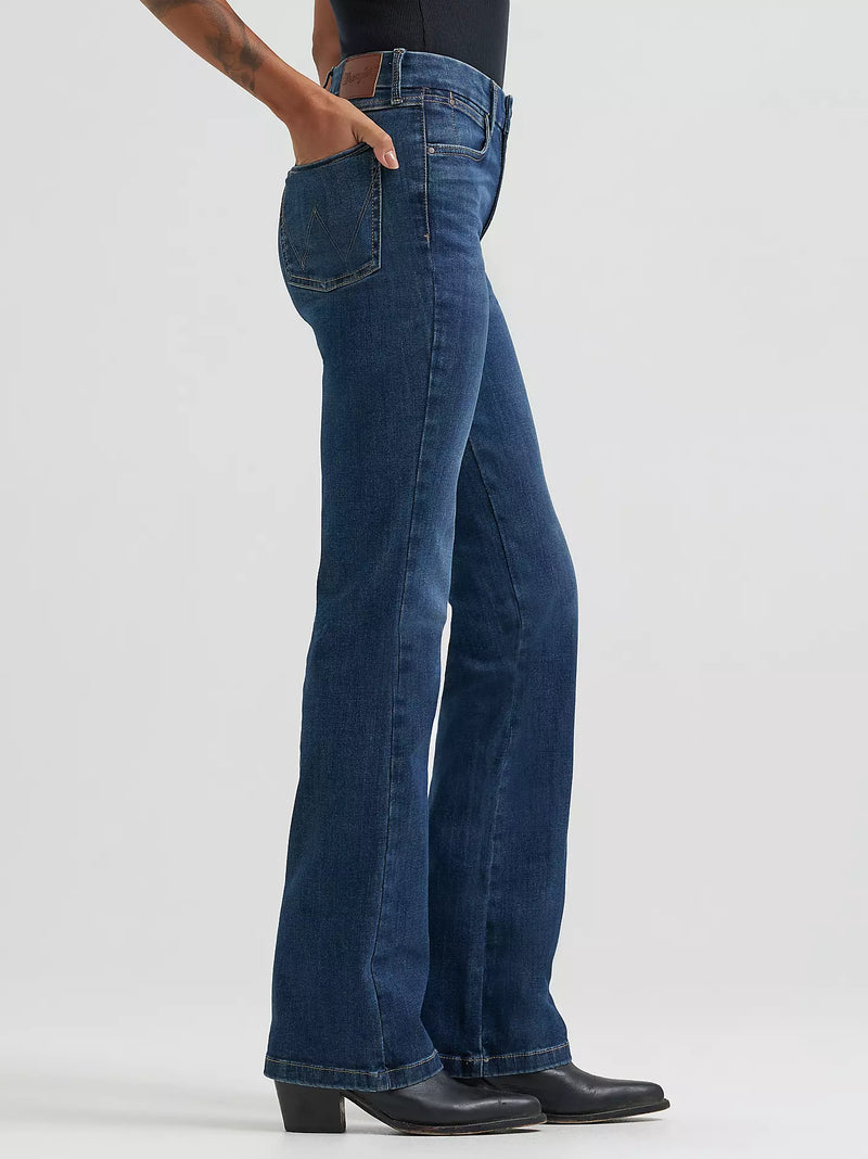 Load image into Gallery viewer, 112359277 - Women's Wrangler BESPOKE High Rise Bootcut Jean

