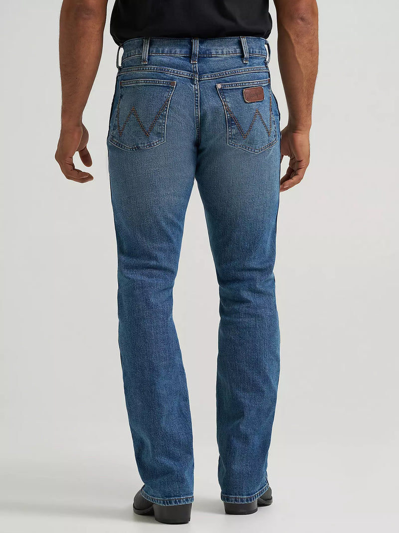 Load image into Gallery viewer, 112361323 - Men's Wrangler Retro® Slim Fit Bootcut Jean Harris
