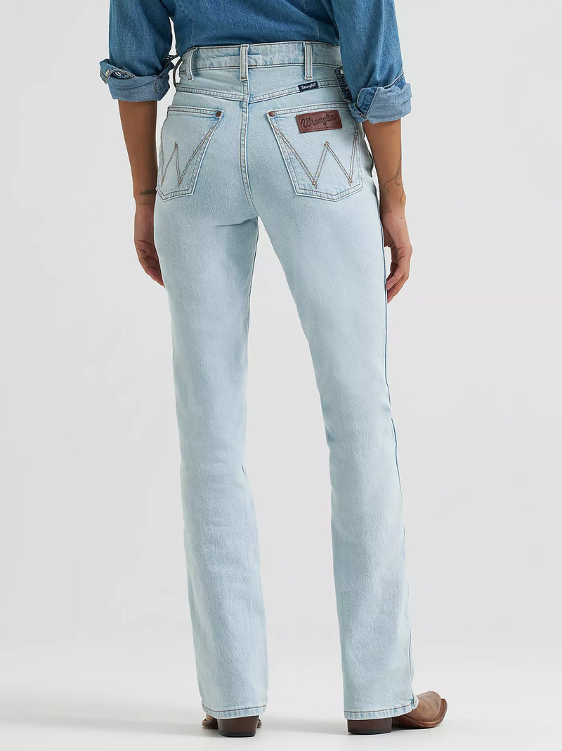 Load image into Gallery viewer, 112364570 - Women's Wrangler Retro® Bailey High Rise Bootcut Jean
