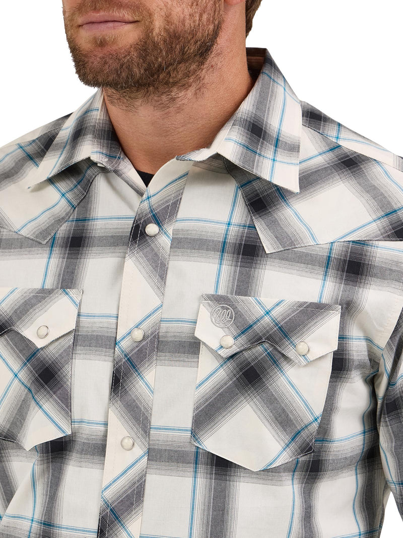 Load image into Gallery viewer, 112369552 - Wrangler Retro® Long Sleeve Shirt - Modern Fit
