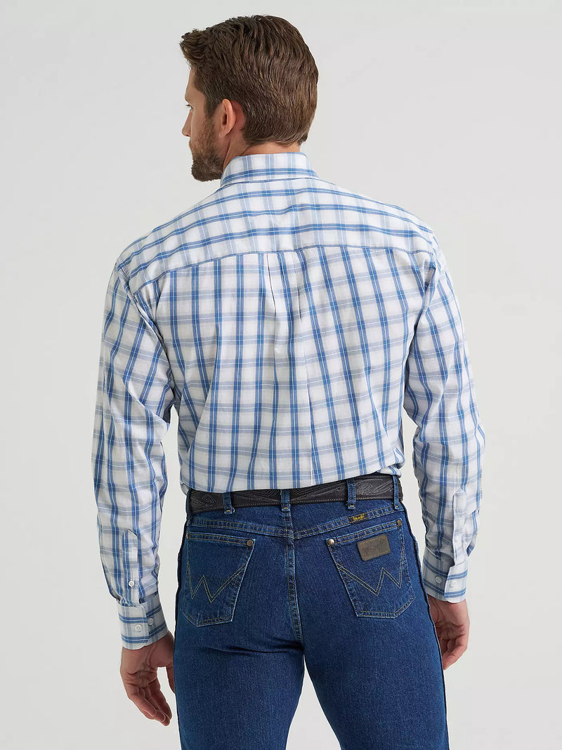 Load image into Gallery viewer, 112369573-Wrangler® George Strait™ Long Sleeve Button Down One Pocket Shirt
