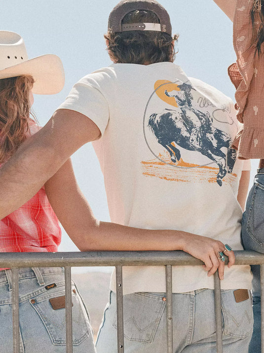 112372852 - Wrangler Men's Lassoing Cowboy Back Graphic T Shirt