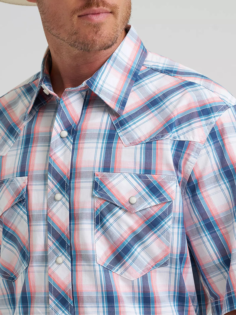 Load image into Gallery viewer, 112374295 - Wrangler Men's 20X® Competition Short Sleeve Western Snap Shirt
