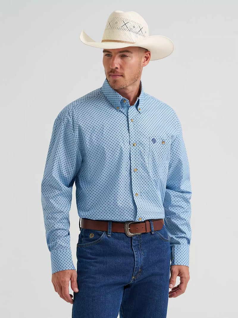 Load image into Gallery viewer, 112374582 - Wrangler® George Strait™ Long Sleeve Button Down One Pocket Shirt
