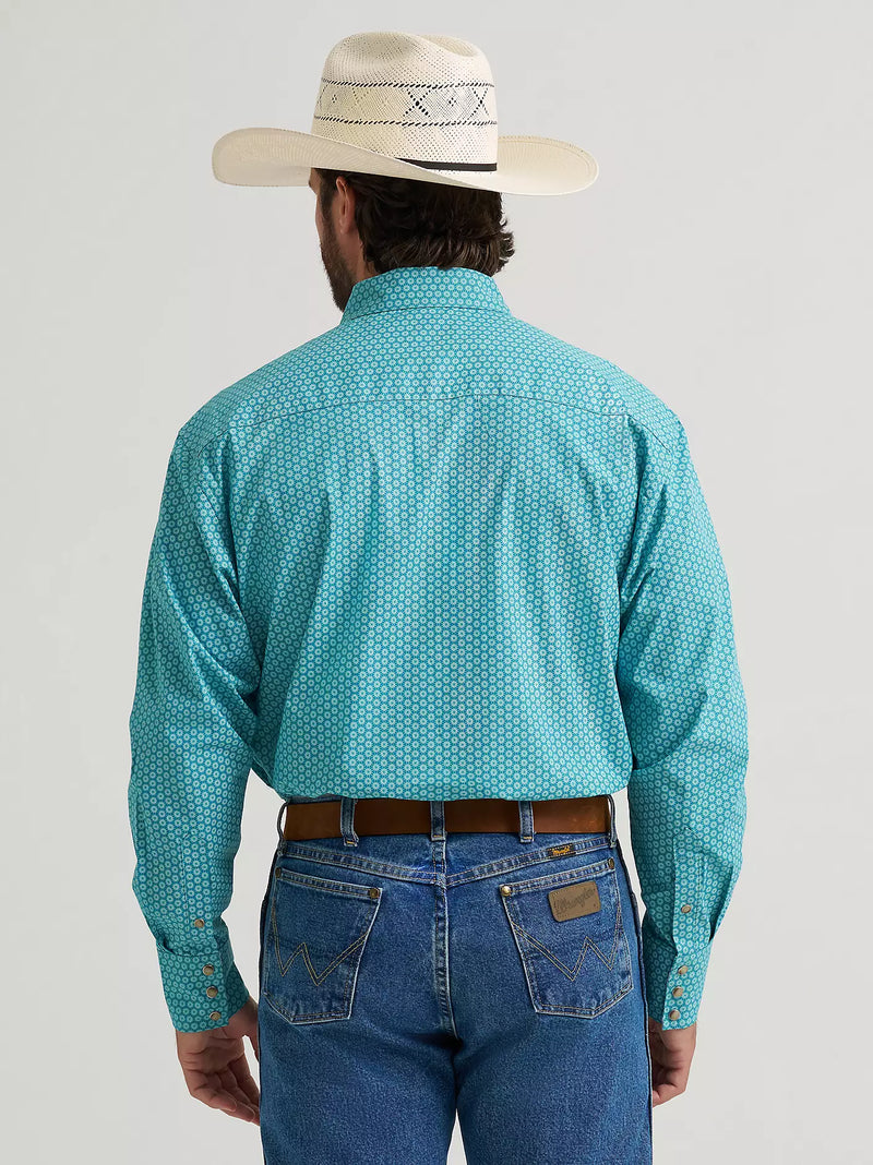 Load image into Gallery viewer, 112374597 - Wrangler® George Strait™ Troubadour Long Sleeve Western Snap Shirt
