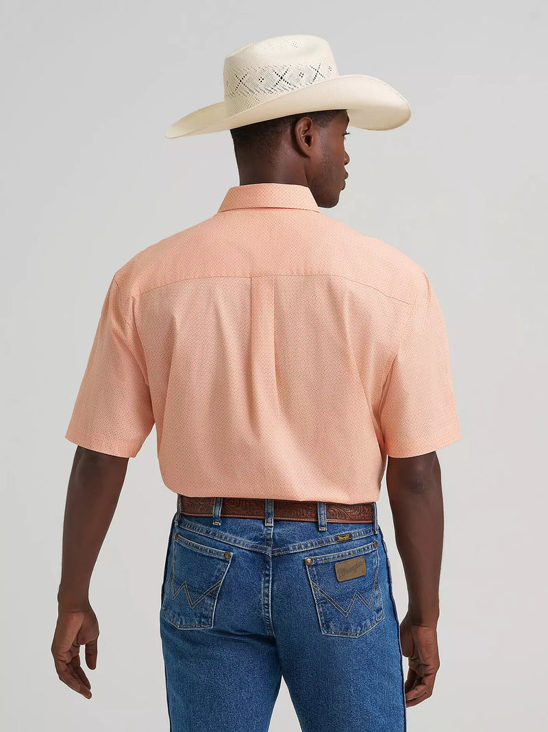 Load image into Gallery viewer, 112374611 - Wrangler® George Strait™ Short Sleeve One Pocket Button Down Shirt
