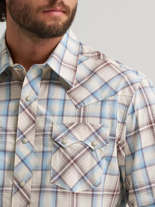 112374742 - Wrangler Men's Retro® Long Sleeve Sawtooth Snap Pocket Western Shirt