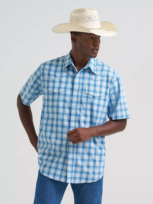 112374834 - Wrangler Men's Wrinkle Resist Short Sleeve Western Snap Plaid Shirt