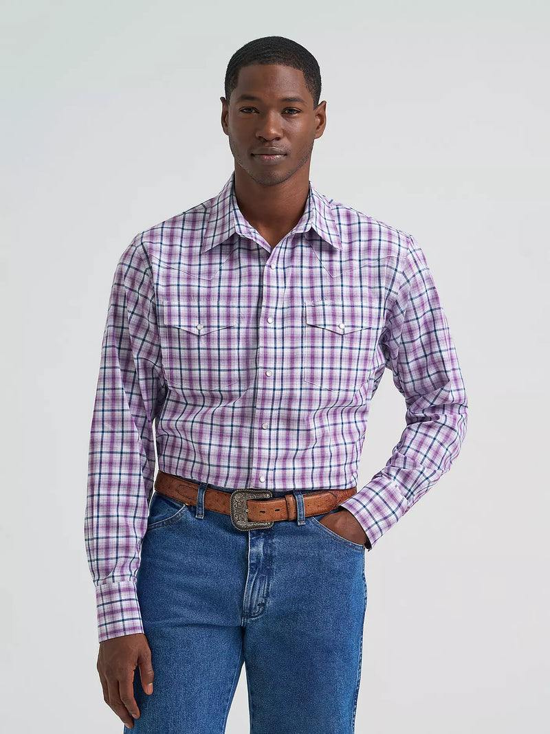 Load image into Gallery viewer, 112374877 - Wrangler Men's Wrinkle Resist Long Sleeve Western Snap Plaid Shirt
