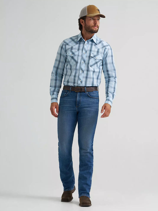 112378719 - Wrangler 20X® Competition Advanced Comfort Long Sleeve Western Snap Shirt