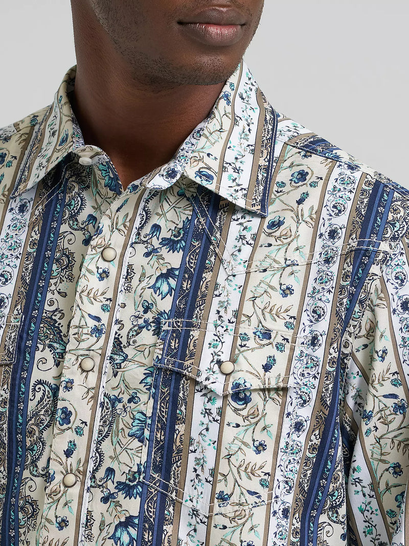Load image into Gallery viewer, 112378799 - Wrangler Men's Wrangler Retro® Premium Long Sleeve Western Snap Printed Shirt
