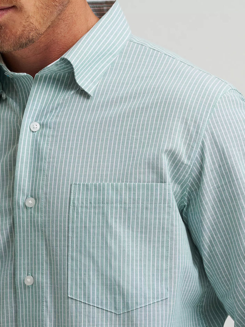 Load image into Gallery viewer, 112378971 - Wrangler Men's Cody Johnson One Pocket Button Down Shirt
