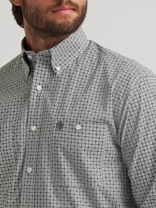 112379024 - Wrangler® George Strait™ Long Sleeve Button Down Two Pocket Shirt
