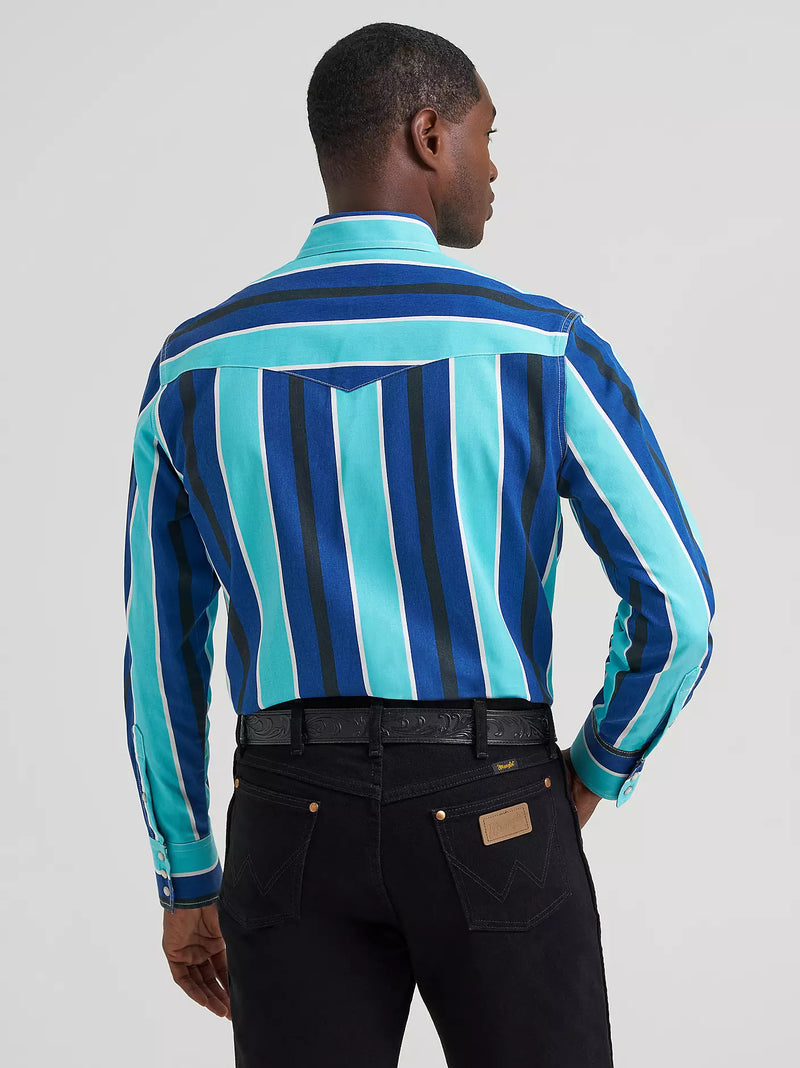 Load image into Gallery viewer, 112379229 - Wrangler Vintage-Inspired Brushpopper Cobalt Storm Work Shirt
