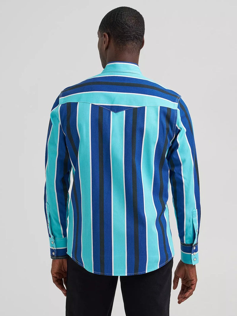 Load image into Gallery viewer, 112379229 - Wrangler Vintage-Inspired Brushpopper Cobalt Storm Work Shirt
