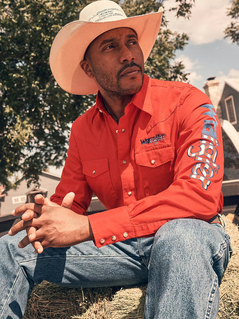 Load image into Gallery viewer, 112379238 - Wrangler® Men's Logo Long Sleeve Western Snap Shirt
