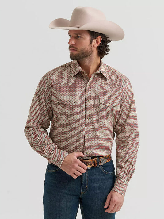 112381478 - Wrangler Men's 20X® Competition Advanced Comfort Two Pocket Western Snap Shirt