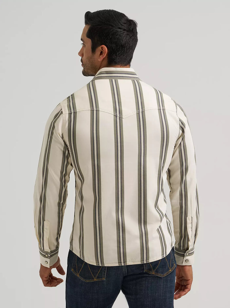 Load image into Gallery viewer, 112381538 - Wrangler Men's Retro® Premium Stripe Western Snap Shirt
