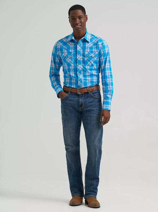 112381875 - Men's Wrangler Retro® Long Sleeve Sawtooth Snap Pocket Western Shirt