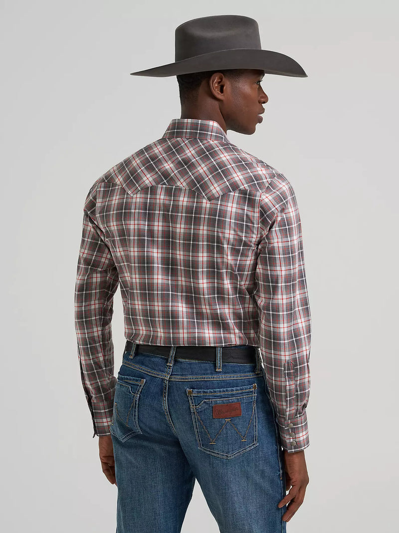 Load image into Gallery viewer, 112381876 - Wrangler Men's Retro® Long Sleeve Sawtooth Snap Pocket Western Shirt
