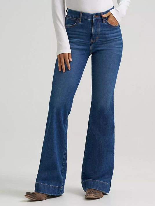 112382765 - Women's Wrangler BESPOKE High Rise Trouser Jean