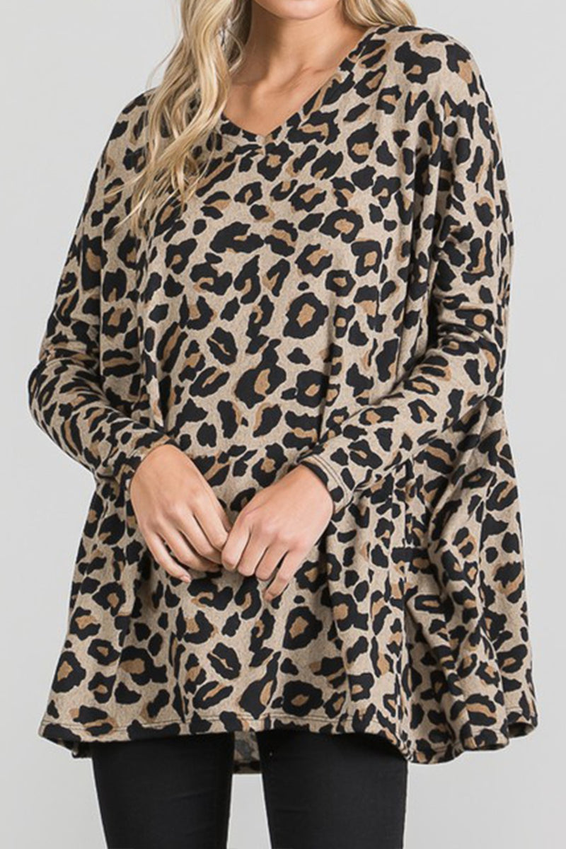 Load image into Gallery viewer, MOATSHT6 - Ladies Hacci Brushed Animal Print Top
