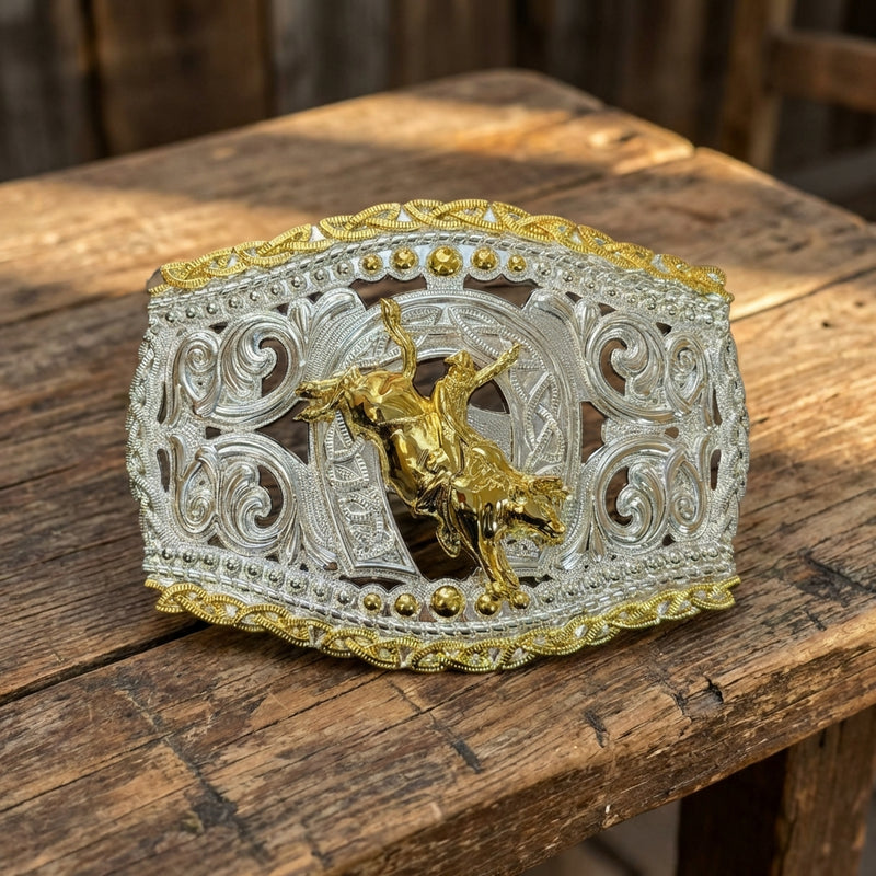 Load image into Gallery viewer, AWW12 - Bullrider Horseshoe Silver &amp; Gold Buckle
