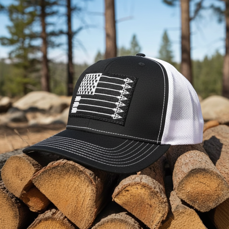 Load image into Gallery viewer, SA160 - Southern Addiction Arrows Flag Black/White Cap
