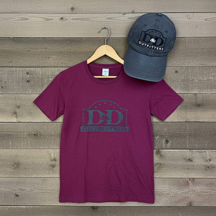 TCC-004 - D & D Outfitters T Shirt/Cap Combo