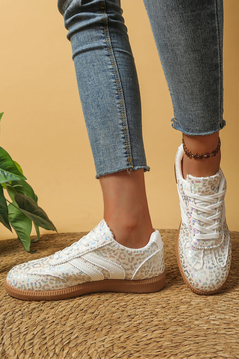 Load image into Gallery viewer, DLLSHOE 27 - White PU Leather Detail Shimmer Leopard Printed Lace-up Sneakers
