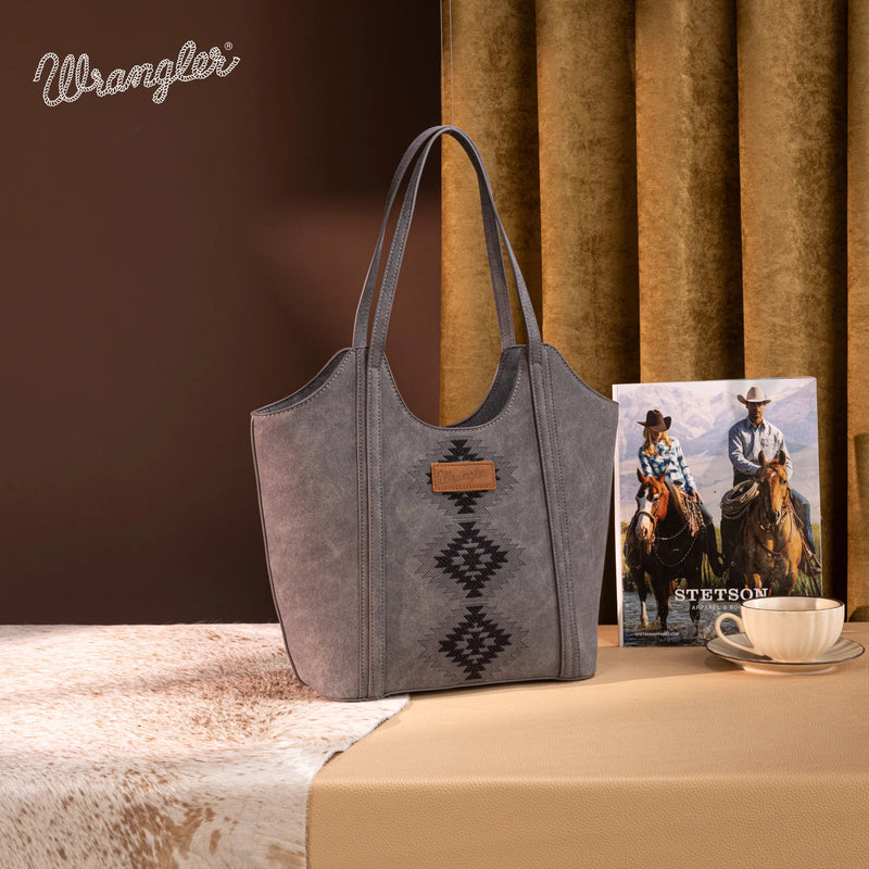 Load image into Gallery viewer, WG218-8250BK - Wrangler Aztec Embroidered Tote Bag - Black

