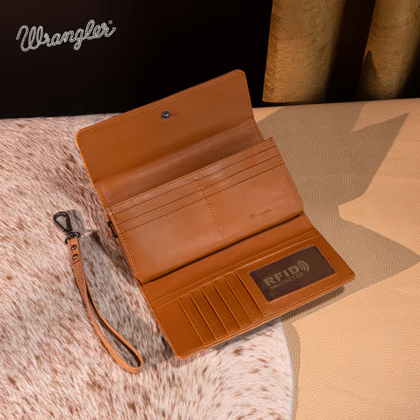 Load image into Gallery viewer, WG218-W068BR - Wrangler Aztec Embroidered Wallet/Wristlet - Brown
