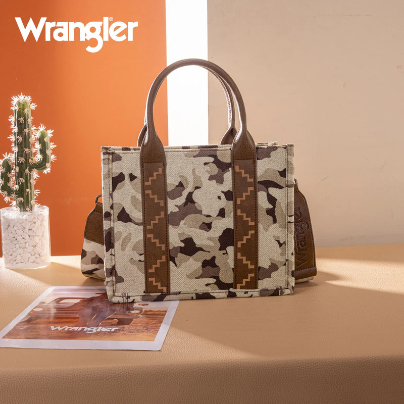 Load image into Gallery viewer, WG286-8120SBR - Wrangler Camo Print Concealed Carry Tote/Crossbody -Brown
