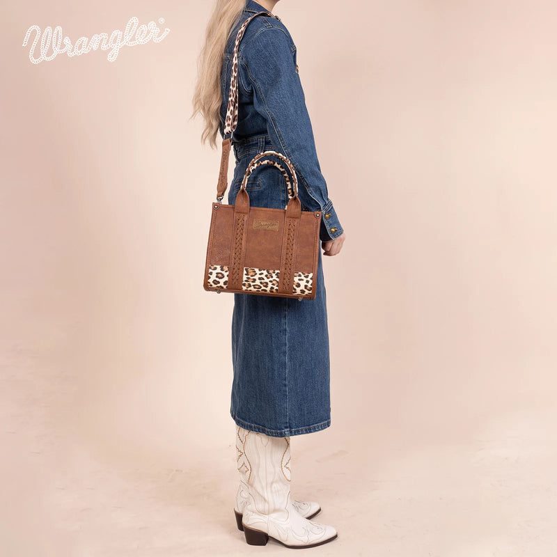 Load image into Gallery viewer, WG102-8120SLP-BR - Wrangler Leopard Print Concealed Carry Tote/Crossbody - Brown
