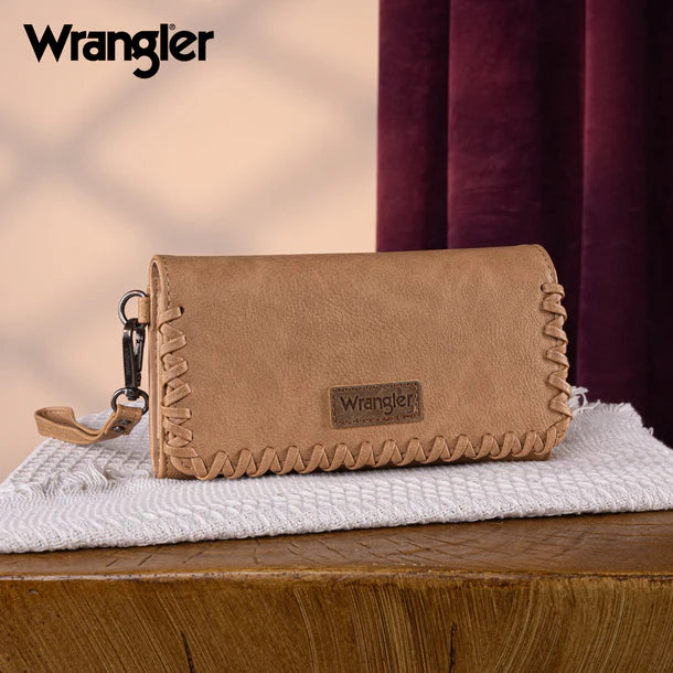 Load image into Gallery viewer, WG183-W048LBR -  Wrangler Whipstitch Wristlet Wallet - Light Brown
