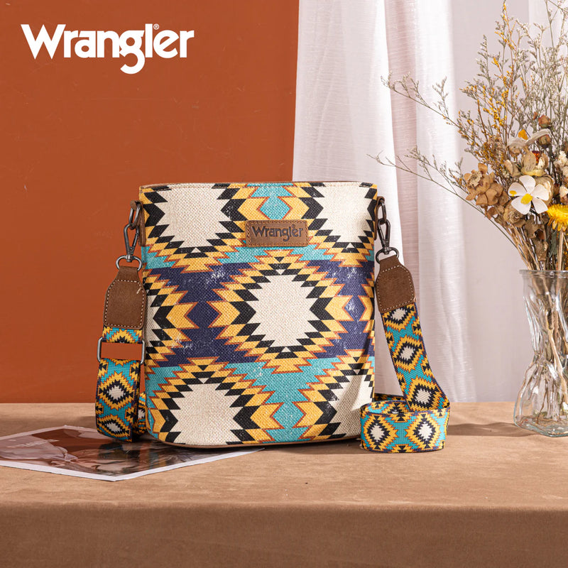 Load image into Gallery viewer, WG221-8360GN - Wrangler Aztec Distressed Print Dual Sided Print Crossbody - Green
