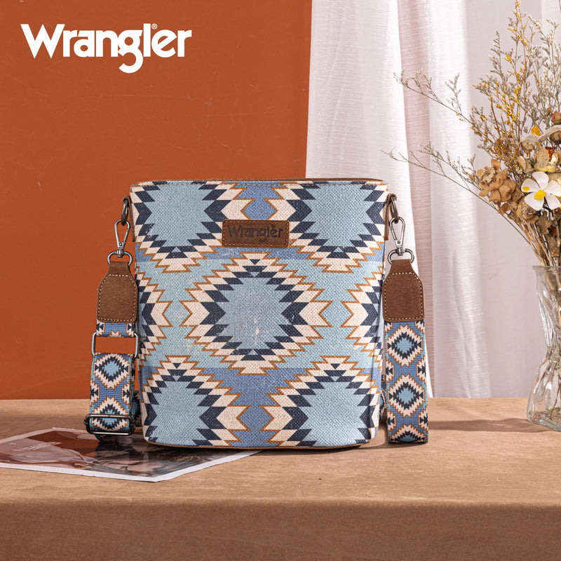 Load image into Gallery viewer, WG221-8360JN - Wrangler Aztec Distressed Print Dual Sided Print Crossbody
